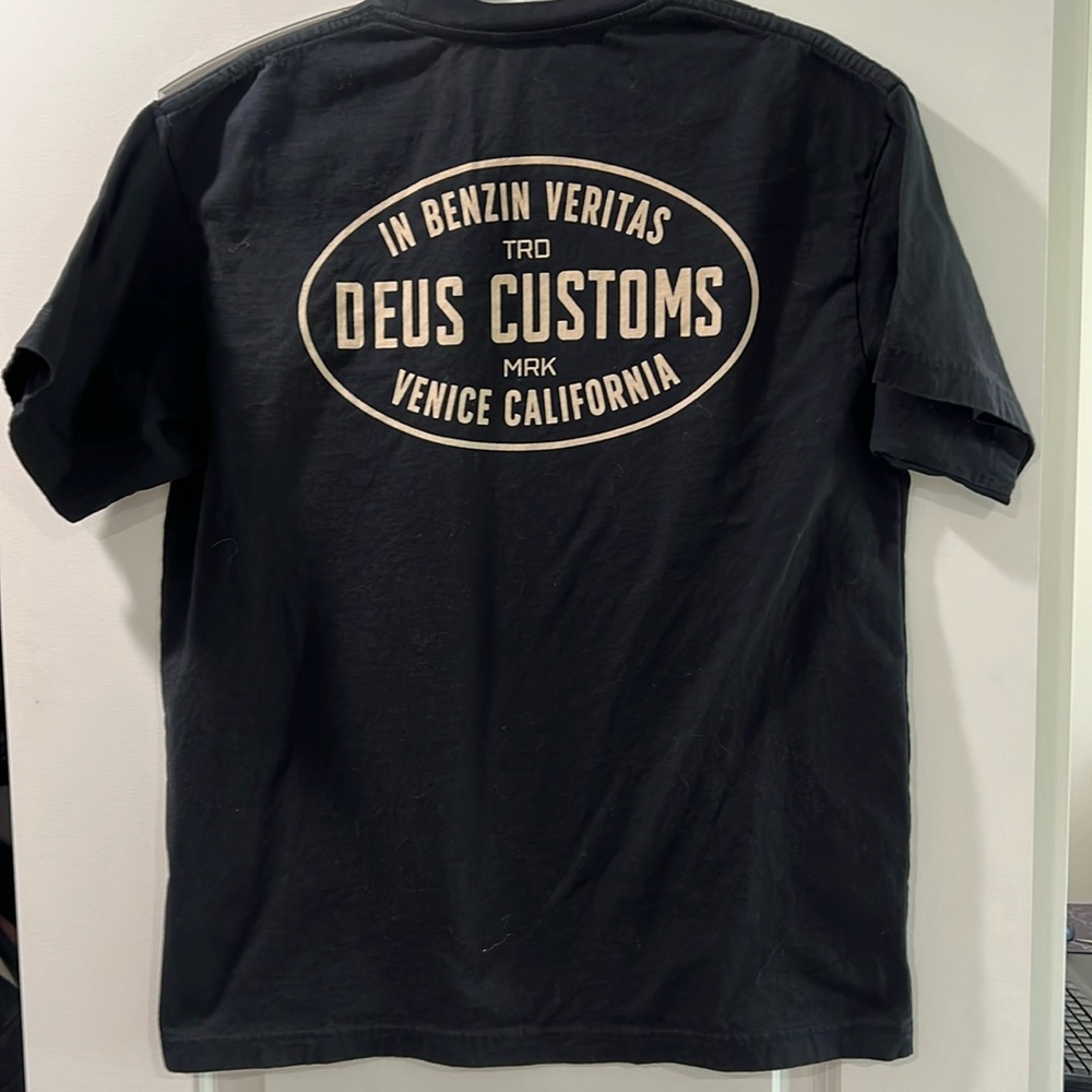 Deus custom t shirt